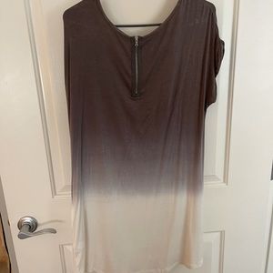 T-shirt dress, size large